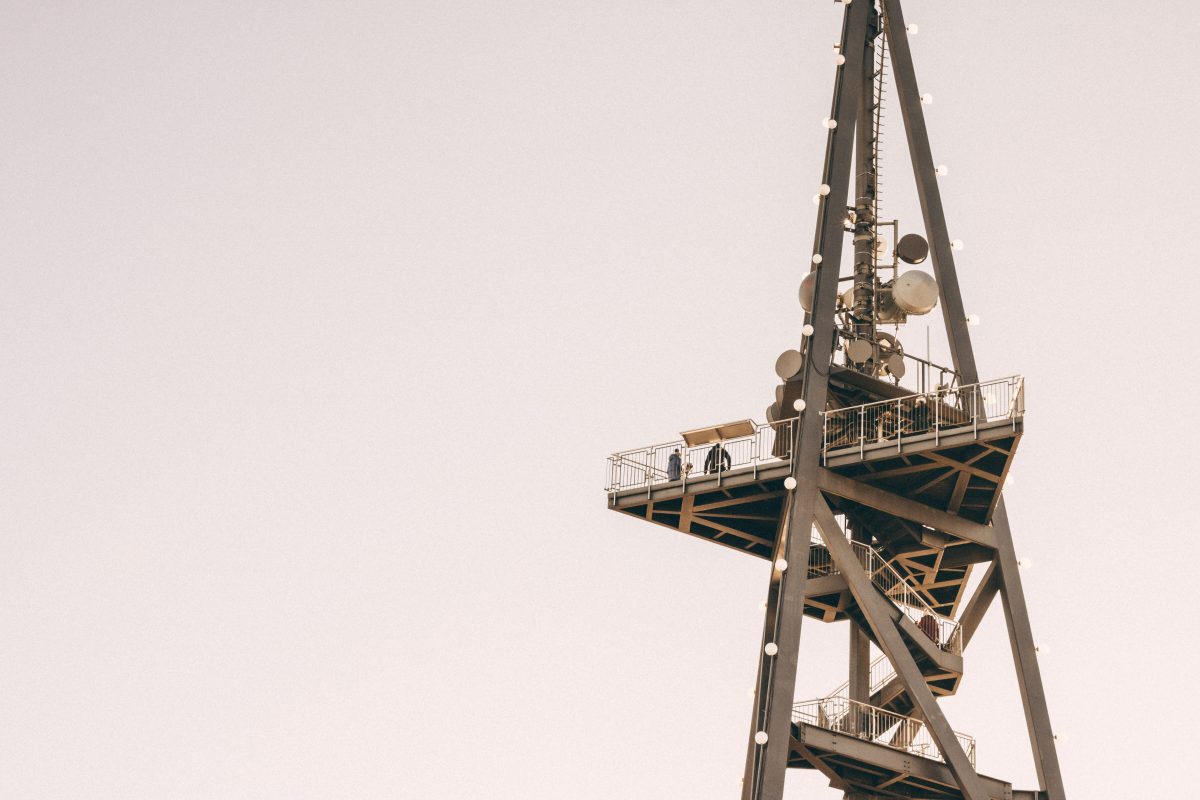 innso_networkpole_triangle
